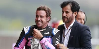 Foto zur News: Budgetstreit: Vettel und Alonso vertrauen der FIA