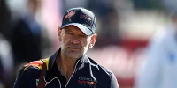 Foto zur News: Newey räumt ein: 2021er-Auto "wohl länger als notwendig" weiterentwickelt