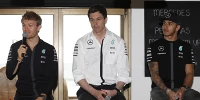 Foto zur News: Wie Toto Wolff einst Rosberg und Hamilton zusammengeputzt hat