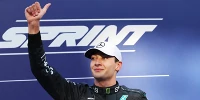Foto zur News: Mercedes: Darum konnte sich Russell leichter anpassen als Hamilton