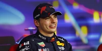 Foto zur News: Max Verstappen reist im Privatjet jetzt mit eigenem Rennsimulator