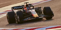 Foto zur News: F1-Tests Bahrain: Max Verstappen fährt Konkurrenz auf und davon