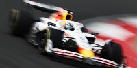 Foto zur News: Nächster Hadjar-Crash: Bei Showrun Vettel-Auto beschädigt