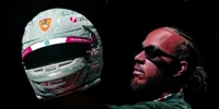 Foto zur News: Silber statt Gelb: Hamilton enthüllt spektakulären Las-Vegas-Helm