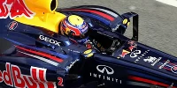 Foto zur News: Webber spult solide Runden im "neuen" Red Bull ab