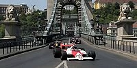 Foto zur News: Button in Budapest: Demofahrt mit McLaren und Vodafone