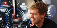 Foto zur News: Im Takt des Weltmeisters: Uhr von Vettel unterm Hammer