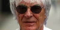Foto zur News: (Liebes)grüße nach Moskau: Ecclestone verteidigt Putin