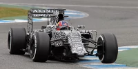 Foto zur News: Red Bull: Daniil Kwjat testet &quot;Low-Downforce-Konfiguration&quot;
