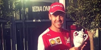Foto zur News: Nach Pokal-Frust: Vettel bekommt Porzellan nachgeliefert