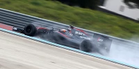Foto zur News: Testtag vorzeitig beendet: Wieder Motorschaden bei McLaren