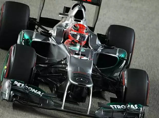 Foto zur News: Offiziell: Hamilton ersetzt Schumacher bei Mercedes