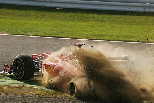 Foto zur News: WM völlig offen: Vettel dominiert in Japan