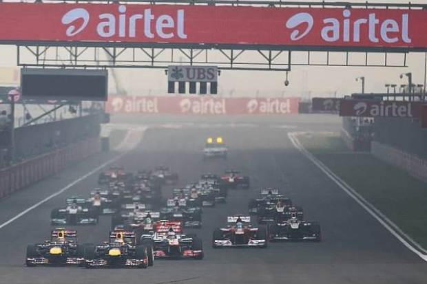 Foto zur News: Vettel dominiert in Indien: Sieg vor Alonso