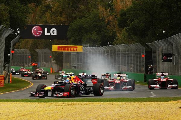 Foto zur News: Vettel: "Alle Autos haben Sinn ergeben - außer Kimi"