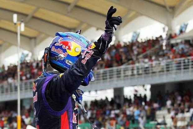 Foto zur News: FIA-PK: Webber sauer, Vettel entschuldigt sich