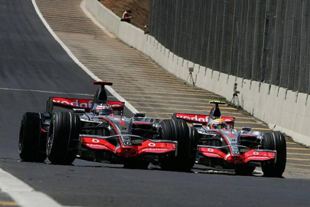 Foto zur News: Briatore über Red Bull: "Vettel ist der Boss"
