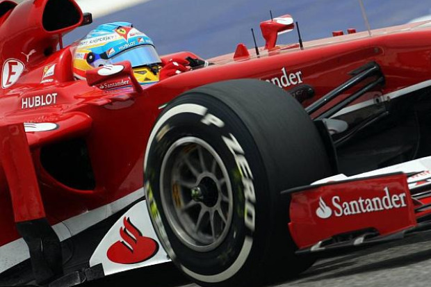 Foto zur News: Räikkönen: "Es wird schwer, Sebastian einzuholen"