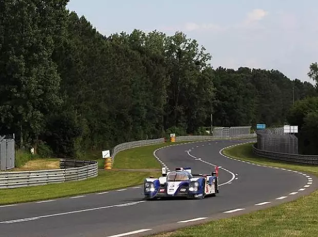 Foto zur News: Le Mans: Herr Webber findet das Glück