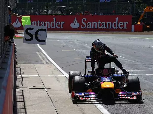 Foto zur News: Reifenplatzer in Silverstone: Rosberg siegt, Vettel k.o.