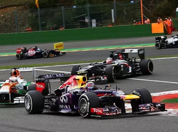 Foto zur News: Red Bull bejubelt "tolle Leistung des Team"