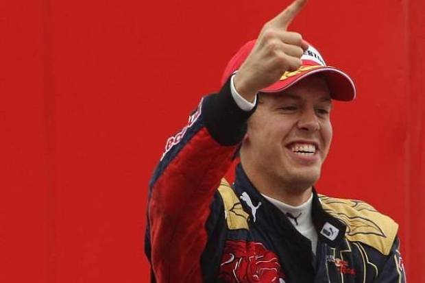 Foto zur News: Weltmeister Vettel: "Eine großartige Saison"
