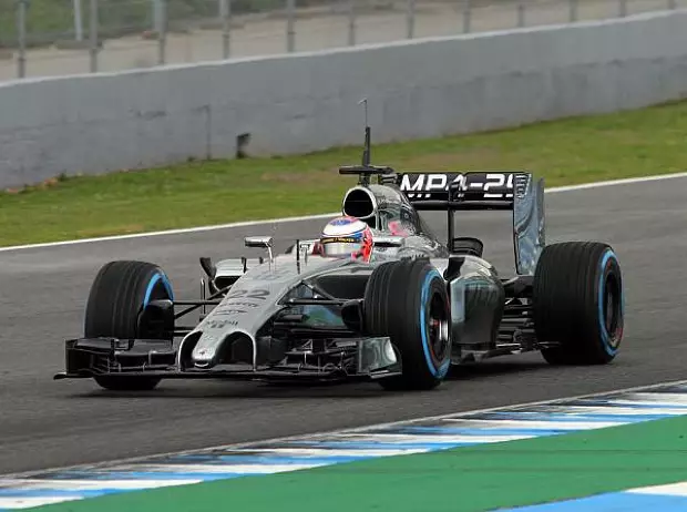 Foto zur News: Zweiter Tag in Jerez: Vettel reist vorzeitig ab