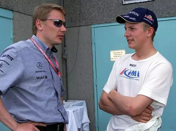 Foto zur News: Räikkönen über Finnen-Duell: "Habe Bottas' Nummer nicht"