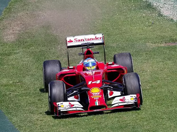 Foto zur News: Mercedes dominiert Trainingsauftakt in Melbourne