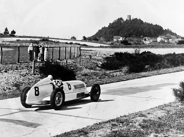 Foto zur News: Mercedes: Die goldenen 1930er-Jahre der Silberpfeile