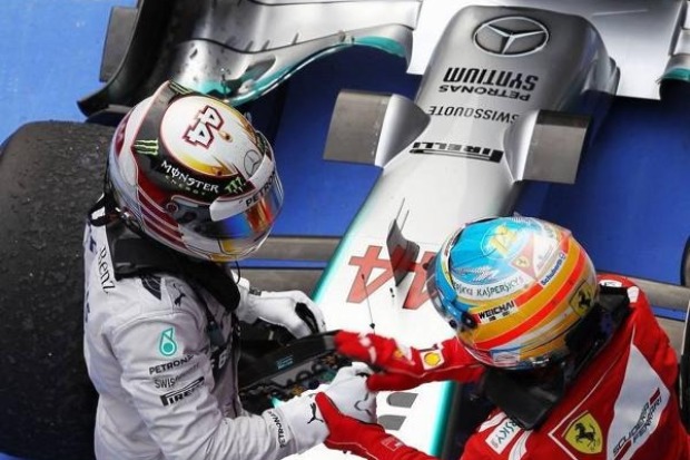 Foto zur News: Alonso ausgebremst: Es bleiben McLaren und der Golfplatz