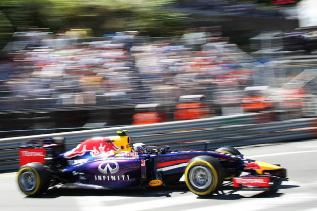 Foto zur News: Silber-Duell eskaliert: Pole für Rosberg in Monaco