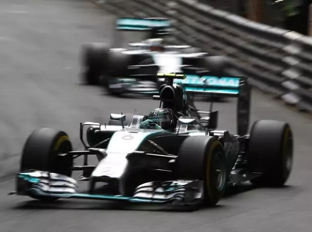 Foto zur News: Britische Presse: Hamilton laut Wolff Opfer, Rosberg der Böse