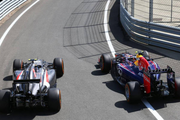 Foto zur News: Silverstone: Mercedes voran, aber wie weit?