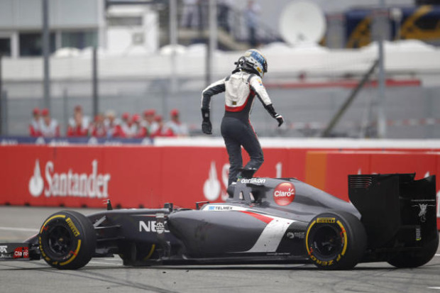 Foto zur News: Seidener Faden: Warum Sutil fast Rosbergs Sieg versaut hätte