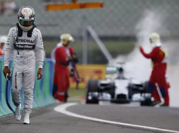 Foto zur News: Rosberg: Ein halbes Glas Mitleid für Hamilton