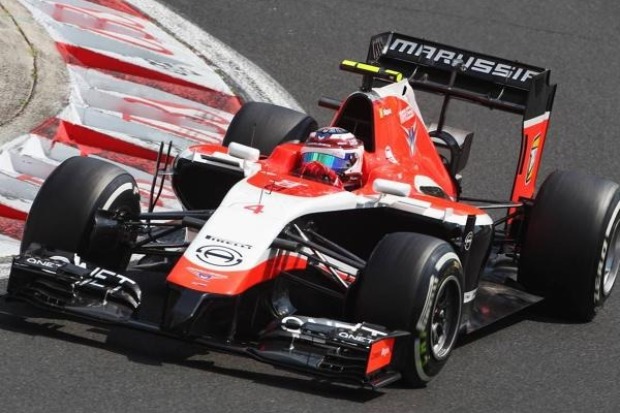 Foto zur News: Bewerbung bei Ferrari? Bianchi wirft Räikkönen in Q1 raus