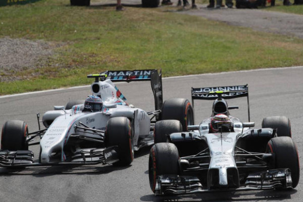 Foto zur News: McLaren in Singapur: Button als verlässliche Komponente