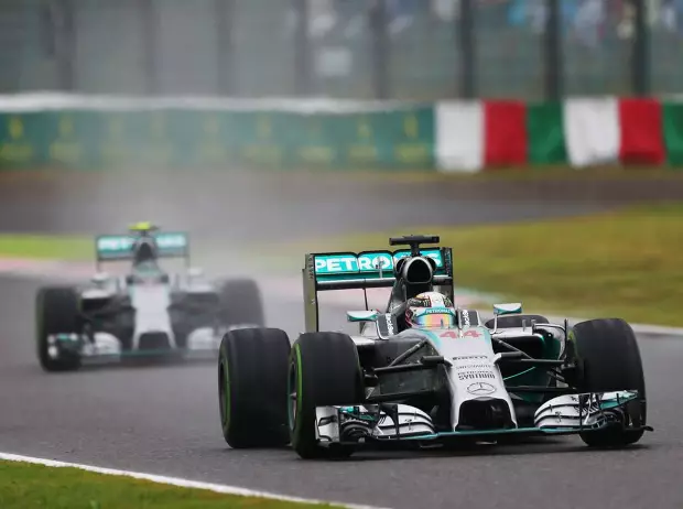 Foto zur News: Mercedes: Sorge um Bianchi trübt doppelten Triumph