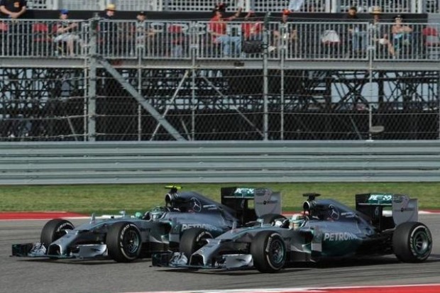 Foto zur News: Hamilton gegen Rosberg: Auf in den finalen Kampf