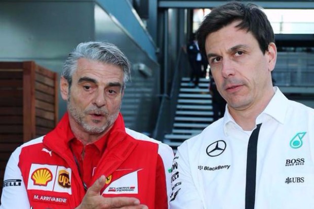 Foto zur News: Toto Wolff "nicht naiv": Mercedes hat Ferrari auf der Rechnung