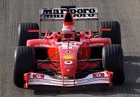 Foto zur News: Doppelte Punkte: Ecclestone gibt Ferrari die Schuld