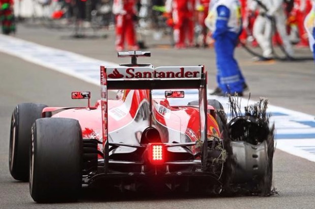 Foto zur News: Pirelli auf Fehlersuche: Materialermüdung bei Sebastian Vettel?