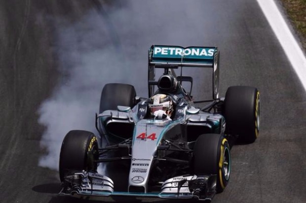 Foto zur News: Fünfte Pole in Folge: Rosberg gewinnt Mercedes' Quali-Duell