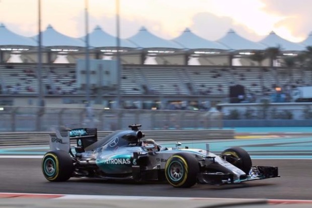 Foto zur News: Mercedes: Nico Rosberg schnell, aber mit Sorgen