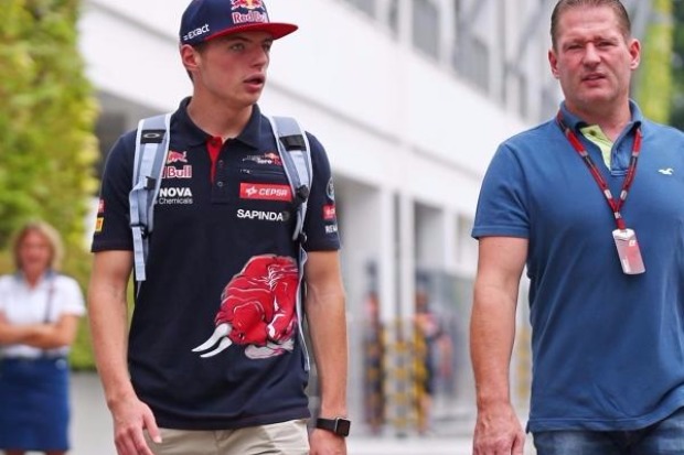 Foto zur News: Mit Vaters Hilfe: Verstappen lieber wie Vettel als Hamilton