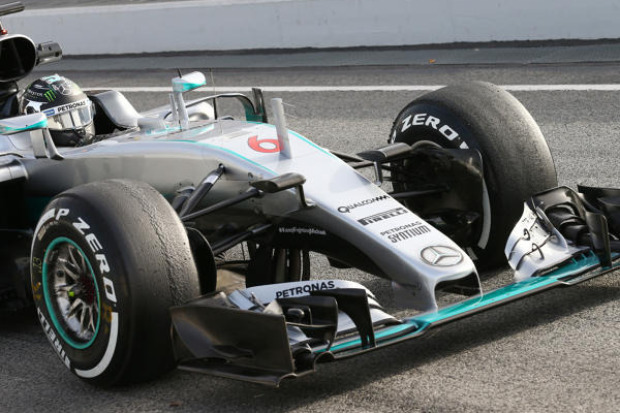 Foto zur News: Formel-1-Test Barcelona: Vettel schnell, Rosberg ausdauernd