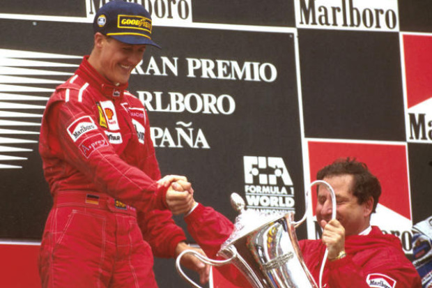 Foto zur News: Todt: Vettel kann Michael Schumachers Rekord übertreffen