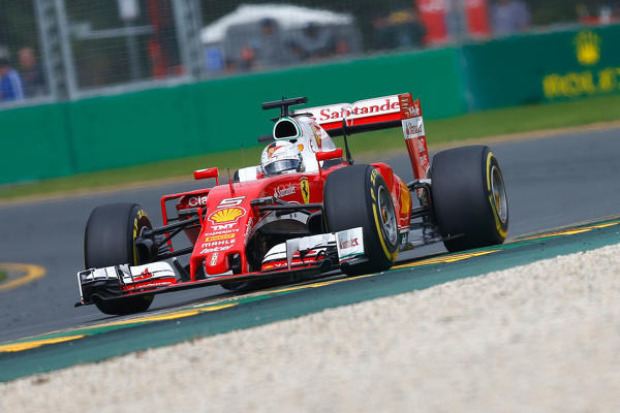 Foto zur News: Ferrari nach Quali-Untergang: Am meisten Mut macht Mercedes