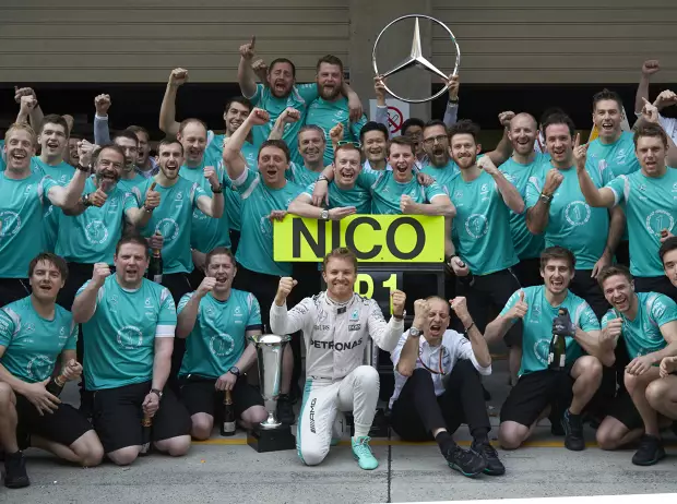 Foto zur News: Nico Rosberg: Top-Position für neuen Mercedes-Vertrag